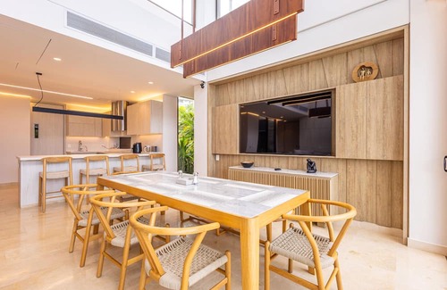 Porto Nao Villa | Incredible 4BR villa with ocean view in Calablanca