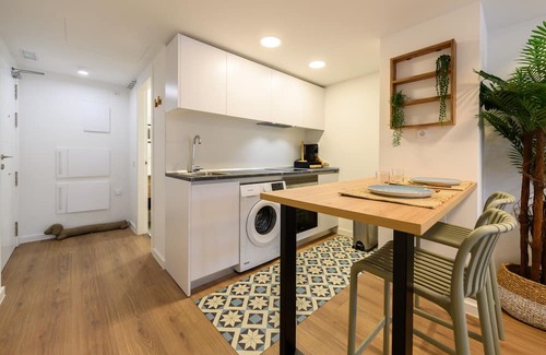 San Sebastian de los Reyes Apartment | Modern studio apartment with private terrace and excellent communal areas