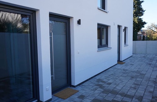 Mainz-Bingen Apartment | Wine, space & well-being - your vacation apartment "Im Rosengarten - I"