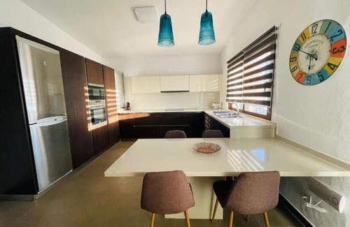 Los Llanos de Aridane Apartment | Atlantic Sunset - adults only