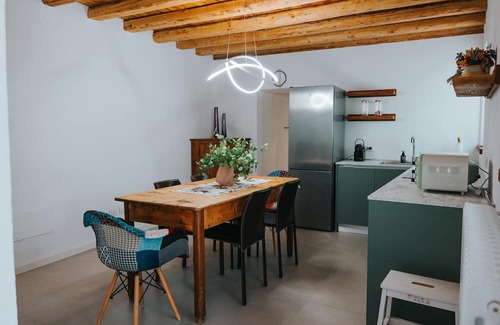 Cison di Valmarino Apartment | Room 'With a View of the Village' with Wi-Fi and Air Conditioning