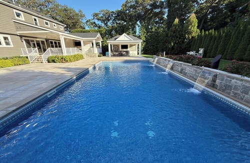 South Farmingdale House | Ryder Cup Retreat- Luxury 3 bedroom, 2 miles away from Bethpage Black