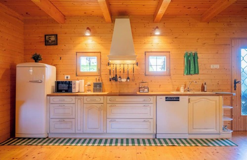 Studor Ski Chalet | Charming 85 m² wooden chalet on tranquil location in Studor v Bohinju