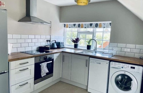 Shipley Apartment | The George & Dragon Pub - The Apartment