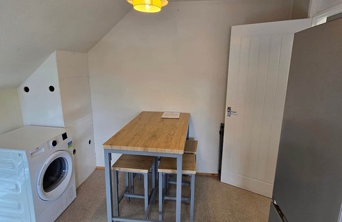 Shipley Apartment | The George & Dragon Pub - The Apartment