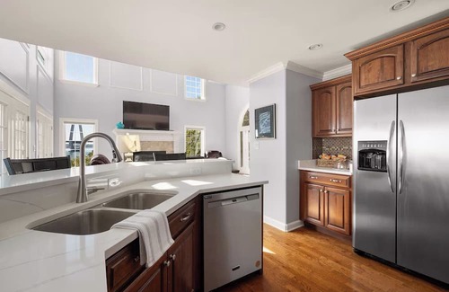 Jeffersonville House | River House - OmG Views Minutes to Bourbon Trail