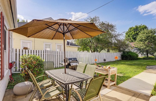 West Liberty House | Walkable Group Getaway w/Bikes in West Liberty!