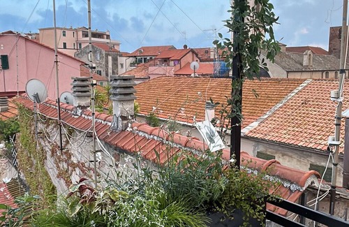 Albenga Apartment | Apartment 'Torri e Tramonti' with Private Terrace and Air Conditioning