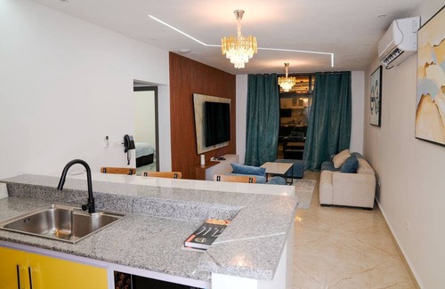 Douala Apartment | Appartement deux chambres Lit King-Size avec Balcon à Douala