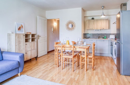 Laval Apartment | Le Pin Doré - Wifi - Centre-ville