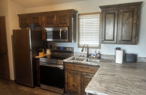 New Boston Cabin | Beautiful, clean & cozy White House Cabin #3 near New Boston Texas