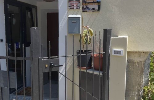 Rocchetta Nervina Apartment | Sun House 1
