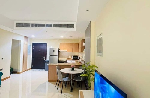 Al Barsha 1 Apartment | Luxurious 1 Bedroom Apartment in Heart of Dubai