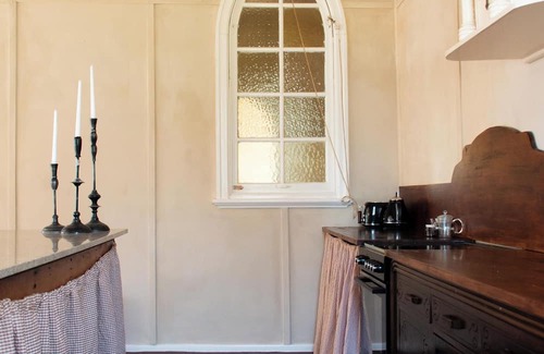 Gunbower House | The Travelling Bishop ~ Historic Church