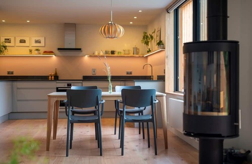 Westbrook Court Cottage | Amberwood Lodge - Luxury Cottages