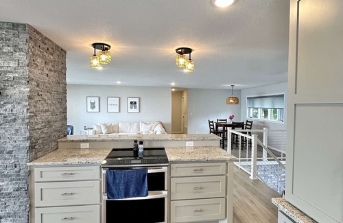 Spicer House | 4-bedroom lake home on beautiful Green Lake, Spicer, MN!