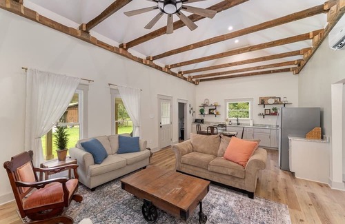 Troy House | Farmhouse style 3 bedroom home minutes from the scenic Uwharrie River!