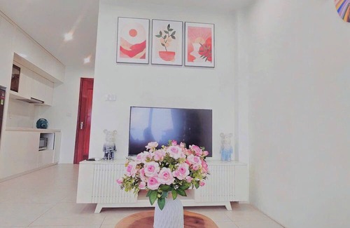 Nhat Tan Apartment | * Bright 1BR Near Lotte Tay Ho