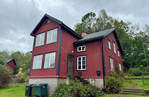 Olofstorp House | Workers Dream Base - 10BR - 14 Beds - 4 Bath