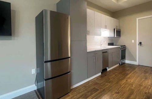 Morgan Apartment | 415 Modern Brand New Studio Apartment