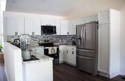 Airport Township House | Cardinal Nest – Cozy Home Near Airport & St. Charles, Gateway Arch & Zoo