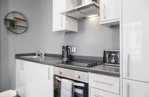 Pontrilas Apartment | WhiskAwayStays Foregate Studio No. 1