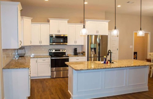 Warner Robins Apartment | Fully Furnished 3BR · Subdivision Amenities