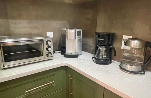 Amherstburg Apartment | Mediterranean-Inspired Retreat Near Amherstburg's Finest Wineries