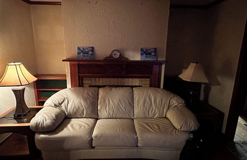 Macon County House | Modern Country Living in Historic Tuskegee in the city Limits.