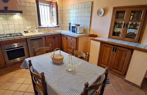 Agullana Villa | Casa Palou: Beautiful Villa with Stunning Views, walking distance from village