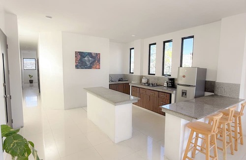 Bahia de la Academia House | Spacious and elegant apartment for a perfect vacation in Galapagos Islands