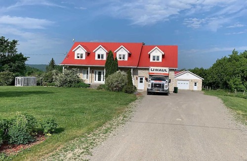 L'lle-du-College House | Waterfront Home on Lake Timiskaming