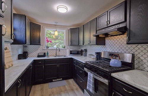 Dunlap Apartment | Serene Stay | 1BR Retreat with King Bed in Dunlap