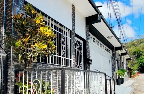 Copan Ruinas House | Charming 1-bedroom house in quaint Copan Ruinas with AC