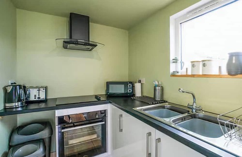 Tarset Cottage | Glamping made easy near Kielder: eco design, family fun, and endless stars.
