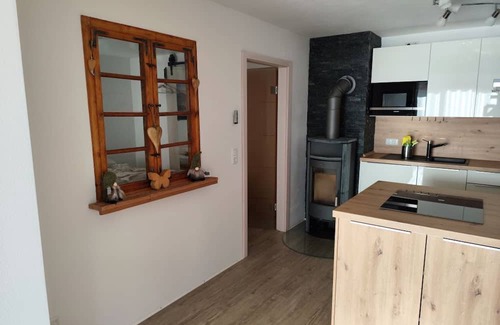 Durach Apartment | Modern bright apartment GRÜNTENSICHT for 2. persons mountain view and meadows invite you.