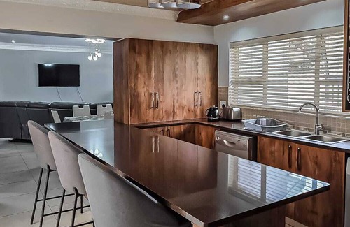 Milnerton House | Luxury 2-bedroom house in Cape Town
