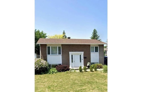 Chateauguay House | Luxury bungalow in Châteauguay