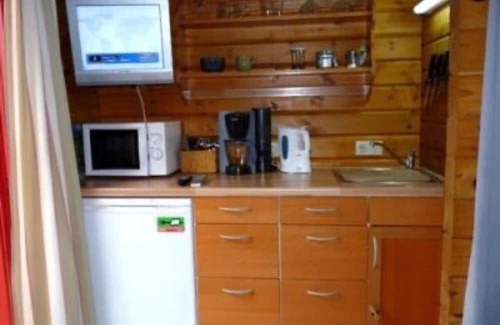 Kloster Lehnin House | Holiday Home 'Twin Room with Shower/WC' with Private Terrace