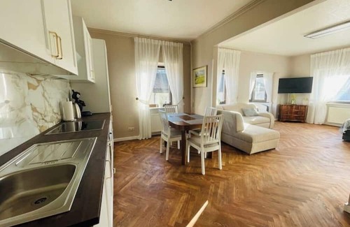 Idar-Oberstein Apartment | Downtown apartment