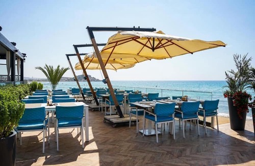 Gastria Apartment | Four Seasons 2 / Lapis SeaStar 2+1