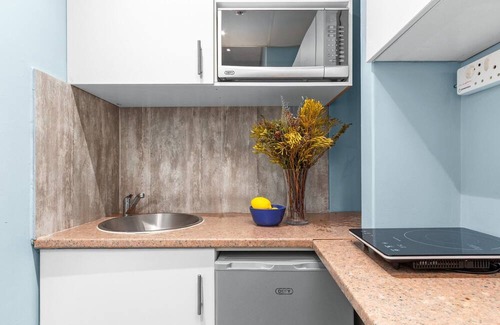 Big Bay Apartment | Eden On The Bay 67A - Studio Apartment, Sleeps 2