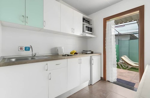 San Bartolome de Tirajana Apartment | Holiday Studio 'Country Near Fataga' with Balcony, Wi-Fi and Air Conditioning
