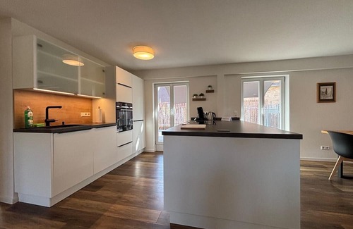 Oberderdingen Apartment | Aposto Apartments Am Marktplatz 13 with Private Terrace and Wi-Fi
