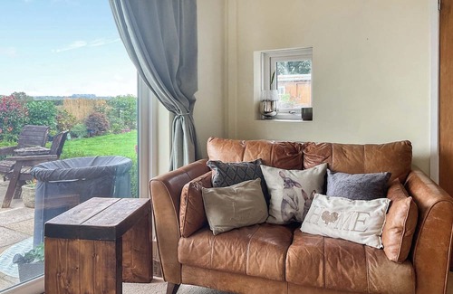 Flemingston Cottage | 1 bedroom accommodation in St Athan , near Cardiff