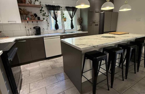 Val-des-Monts House | House havre des Roy