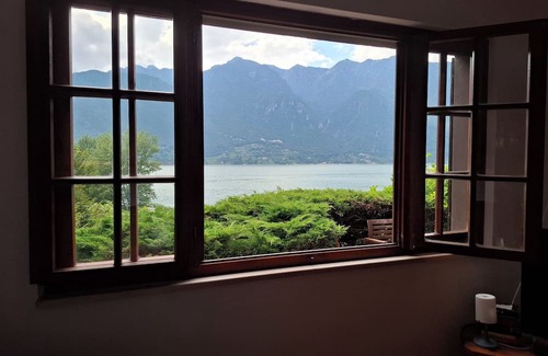 Vesta House | Casa Saggio: Lakeside Retreat with Stunning Views