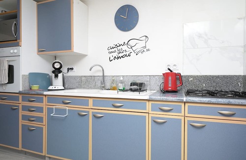 Chein-Dessus House | Holiday Home 'Au Fil De L'eau' with Mountain View, Private Terrace and Wi-Fi