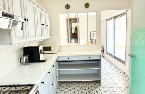 Auray Apartment | Large duplex with garden in Auray town center