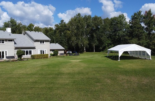 Durham Region RV Rental | Spacious 20’x40’ Party Tent on 22-Acre Hilltop—Perfect for Events & Gatherings